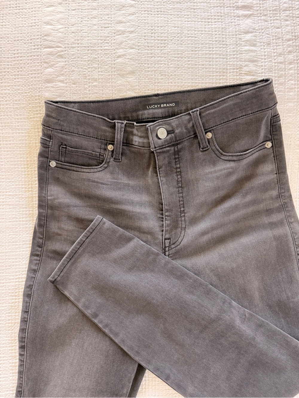 Lucky Brand Gray Skinny High-Rise Jeans